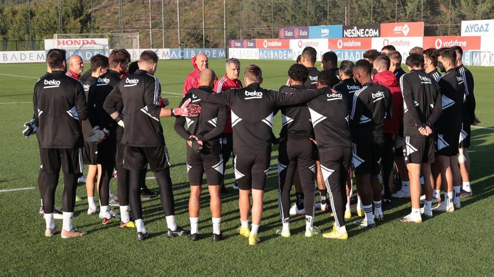Beşiktaş’ın Ümraniyespor maçı kamp kadrosu açıklandı