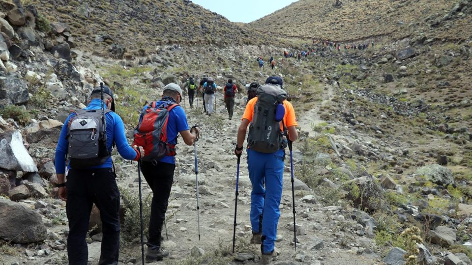 Ağrı Dağı’na çoğunluğu yabancı 20 binin üzerinde dağcı tırmandı