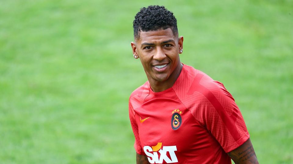 Galatasaray, Patrick van Aanholt’u PSV’ye kiraladı