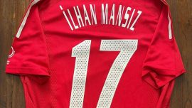 İlhan Mansız’dan depremzedelere destek