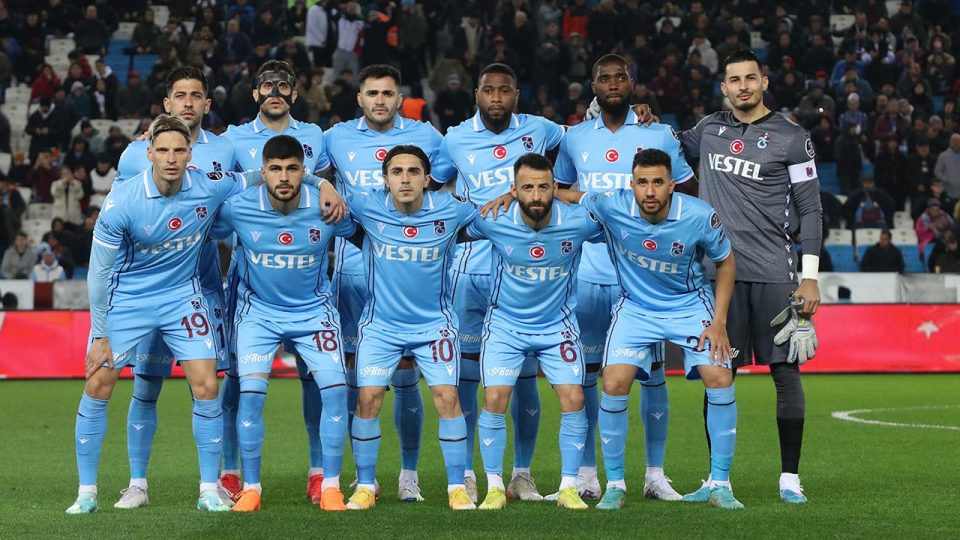 Trabzonspor-Basel maçının reklam geliri depremzedelere