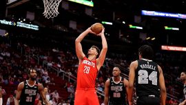 Alperen Şengün “double-double” yaptı Houston kazandı