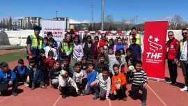 Hentbol gönüllü timi Adıyaman’da depremzede çocuklar ile buluştu