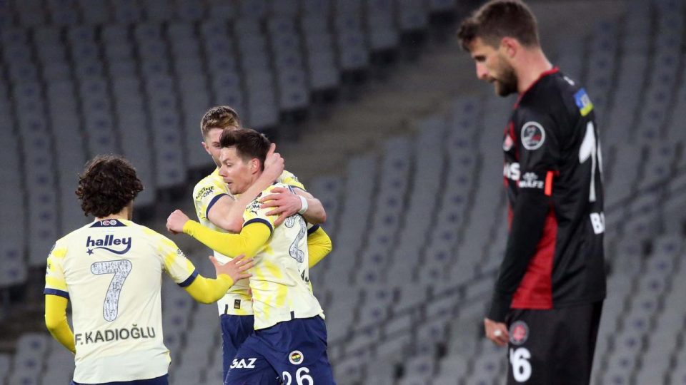 Fenerbahçe Fatih Karagümrük’ü 2-1 mağlup etti