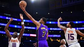 NBA’de Lakers sahasında Suns’ı rahat geçti