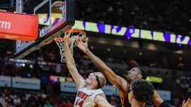 NBA’de Miami Heat ve Minnesota Timberwolves play-off’lara kaldı