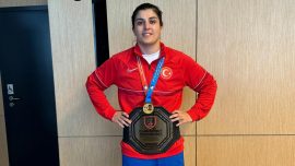 Milli boksör Busenaz Sürmeneli Kazakistan’da şampiyon oldu