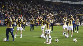 Fenerbahçe 100 gol barajını aşan ilk takım oldu