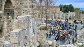 Antalya Bisiklet Turu yerli bisikletçilere büyük tecrübe kazandırıyor